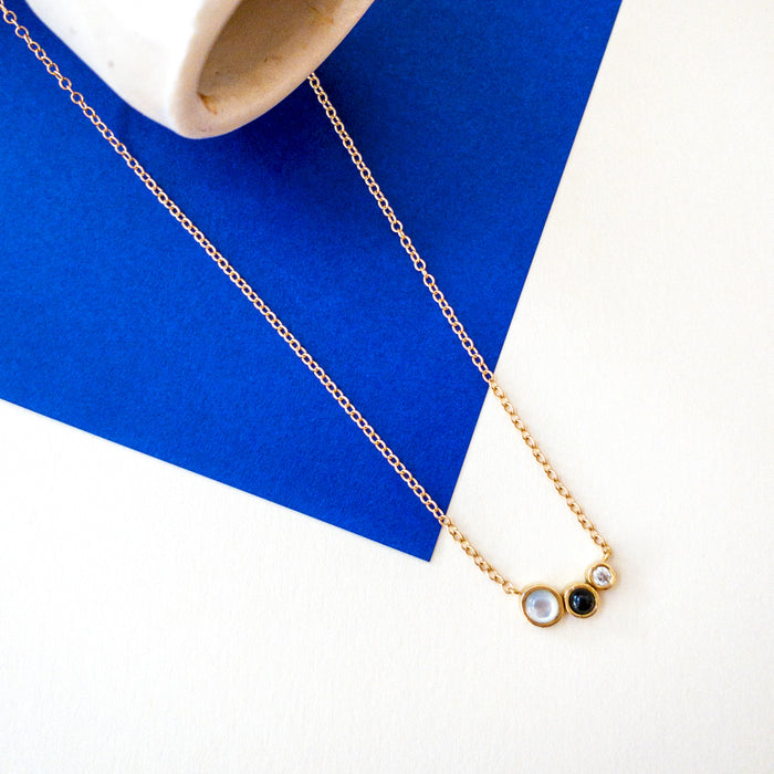 Three Dots Necklace